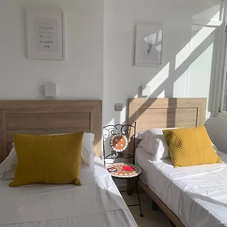 Fabulous Sunny Second Floor - Edificio Europark - Overlooking Gardens And Pools.