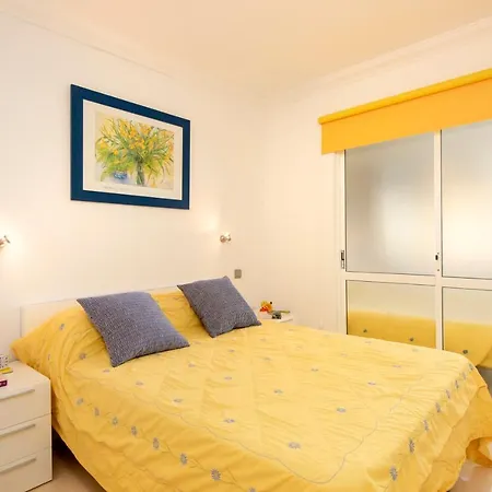 Fabulous Sunny Second Floor - Edificio Europark - Overlooking Gardens And Pools. Appartamento Benalmádena