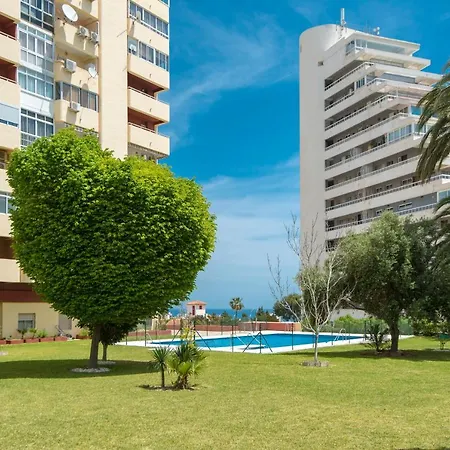 Fabulous Sunny Second Floor - Edificio Europark - Overlooking Gardens And Pools. * Benalmádena