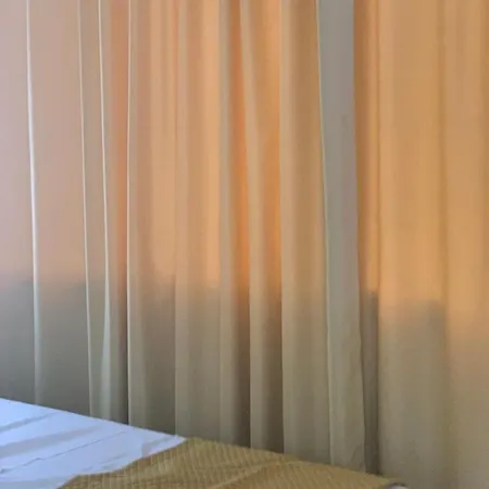 Fabulous Sunny Second Floor - Edificio Europark - Overlooking Gardens And Pools. Appartamento Benalmádena