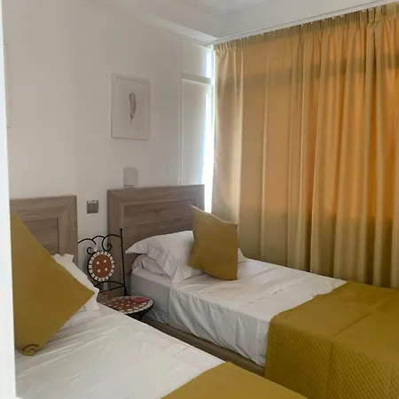 Fabulous Sunny Second Floor - Edificio Europark - Overlooking Gardens And Pools. Appartamento
